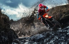 谈球吧官网-斯诺克武汉公开赛，袁思俊连轰高分强势晋级32强 下一轮迎战传奇希金斯