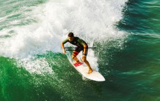 谈球吧官网-马赛瞄准利物浦左后卫齐米卡斯，法媒曝其或成法甲新援